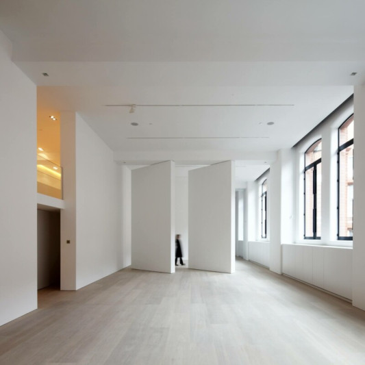 Howick Place, Apartment II
