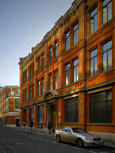 New London Awards