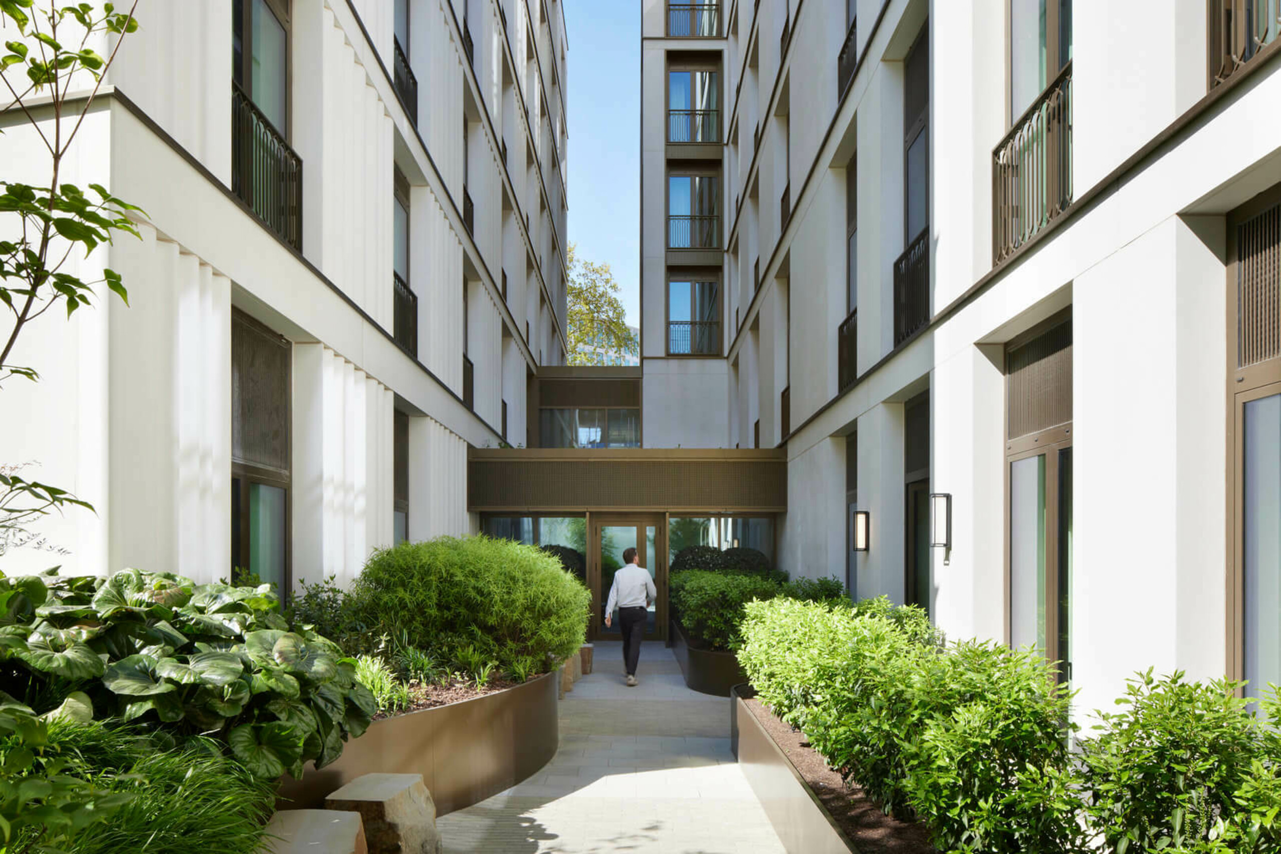 Holland Park Gate – Squire & Partners