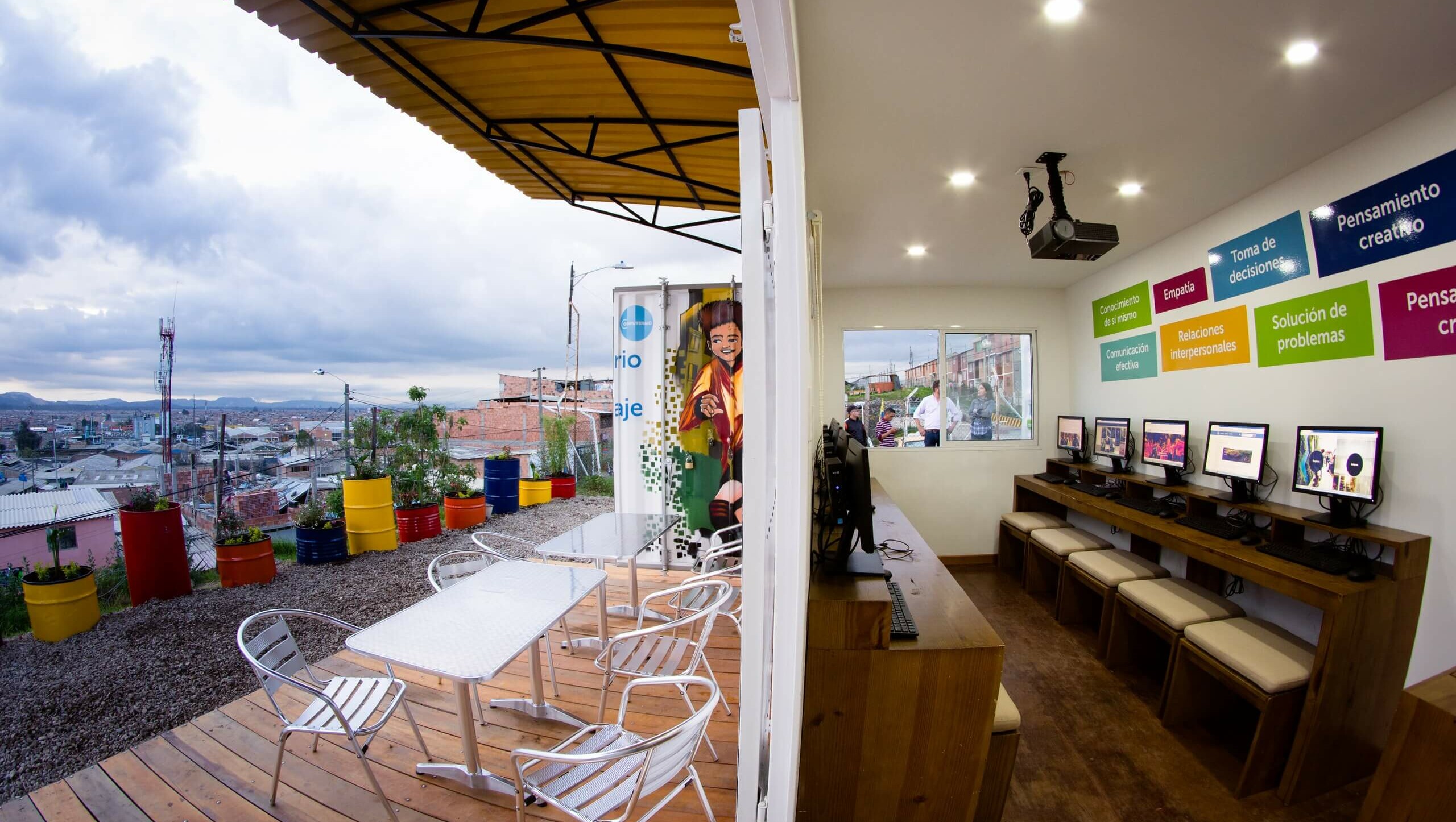 Solar Community Hub, Bogota – Squire & Partners