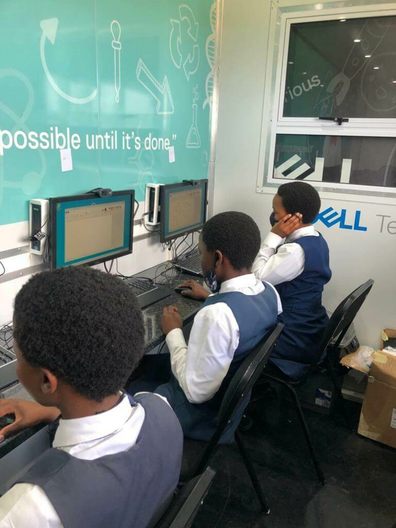 Solar Community Hub, Africa – Squire & Partners