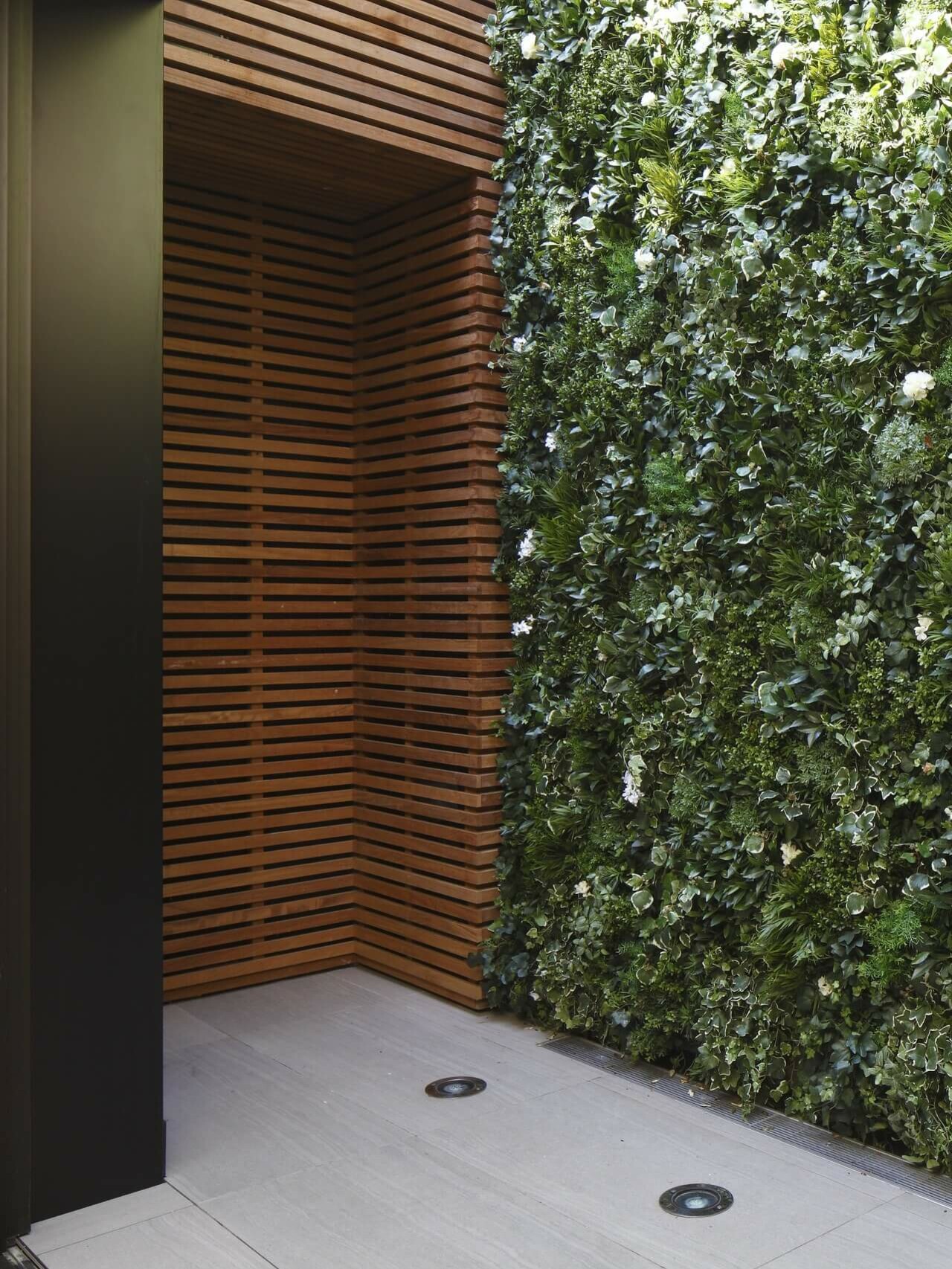 Knighton Place, Yeomans Row – Squire & Partners