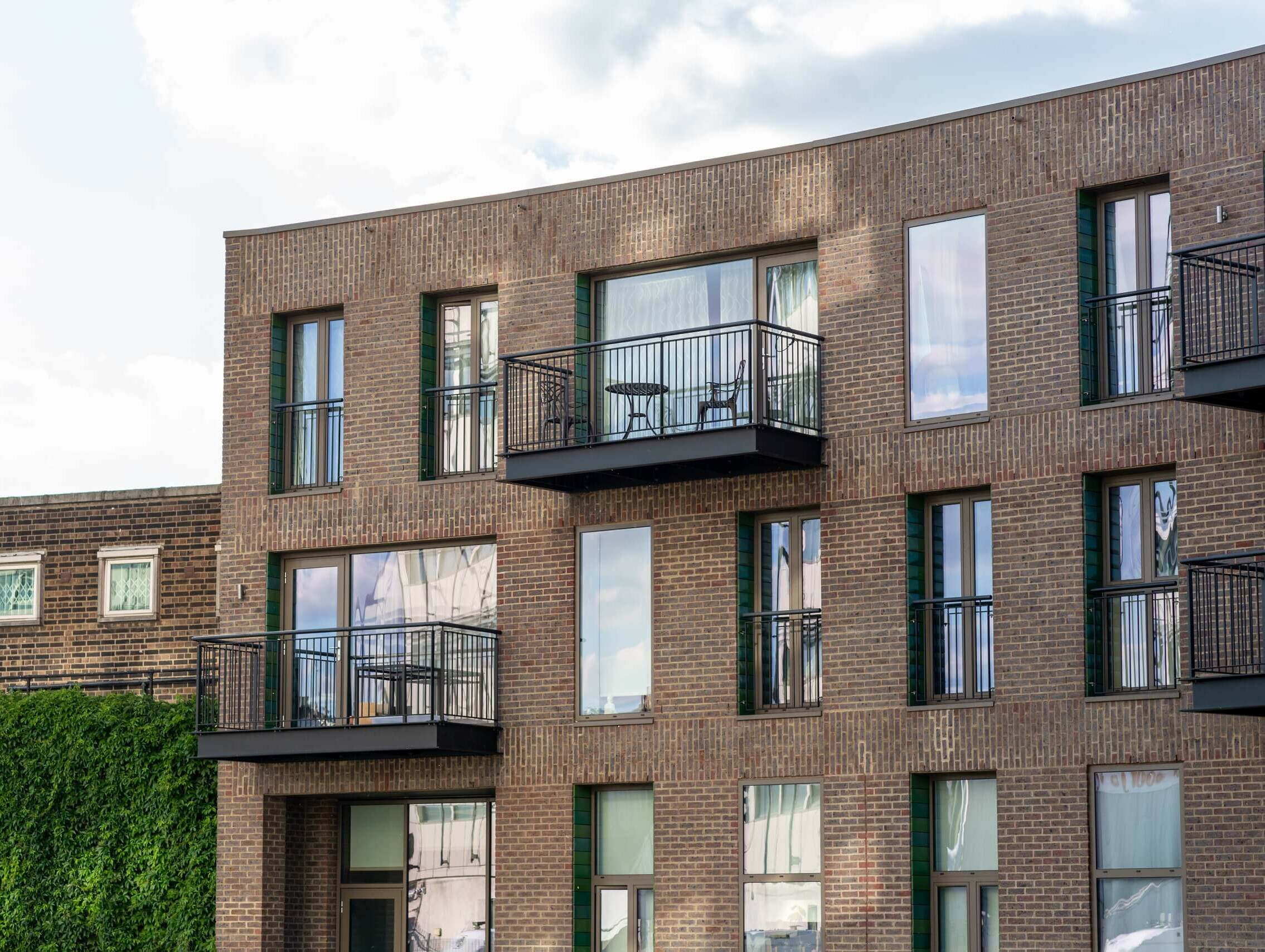 Regent Canalside Affordable Housing – Squire & Partners