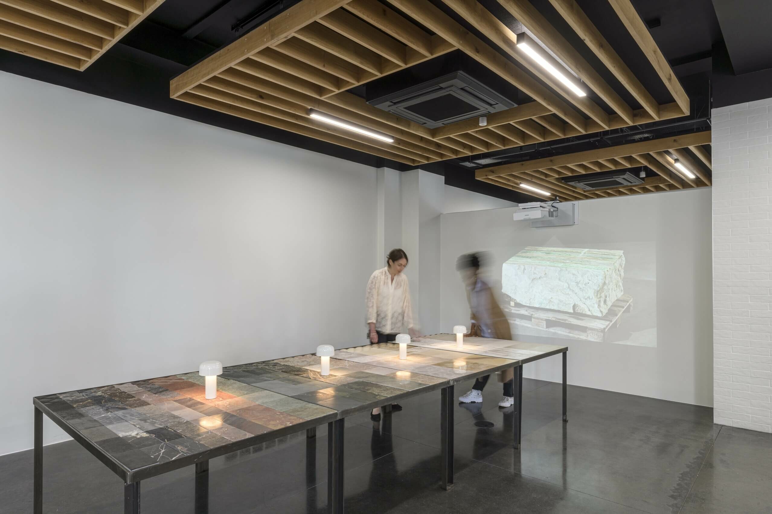 Solid Nature Clerkenwell Showroom – Squire & Partners