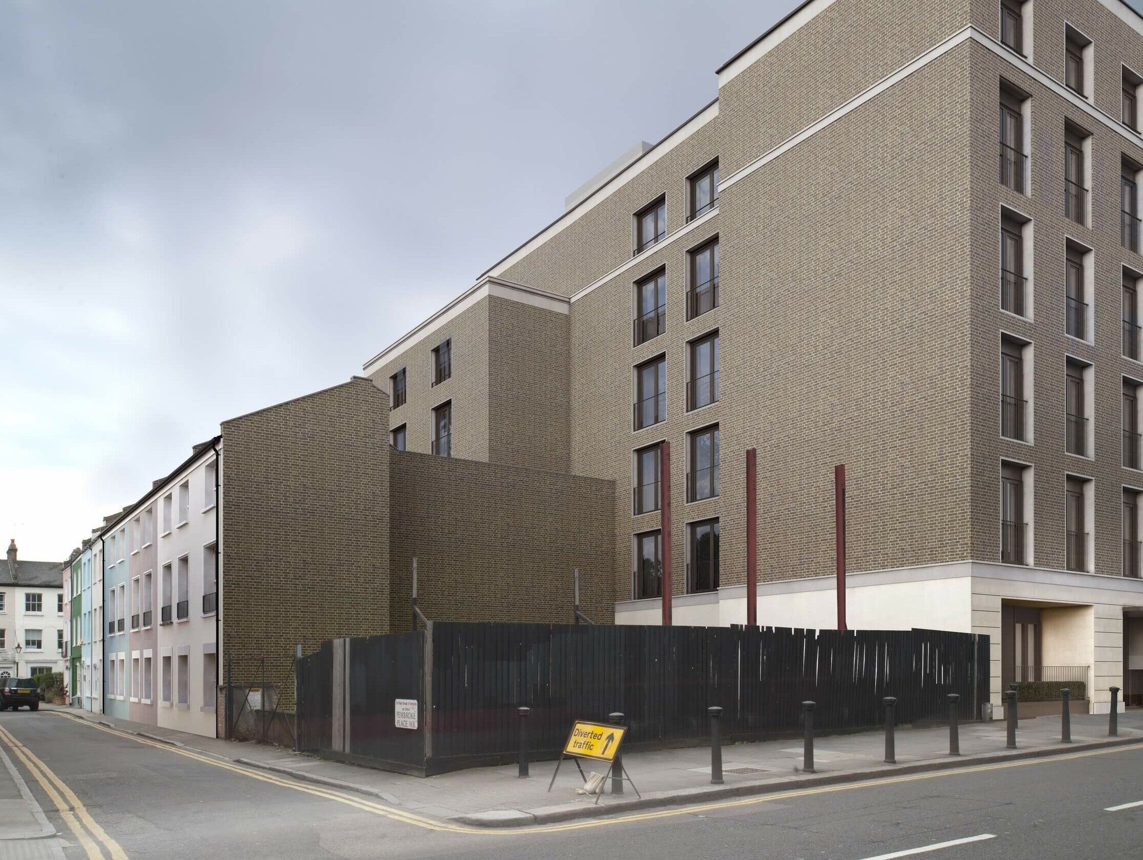 Holland Park Gate Affordable Housing – Squire & Partners