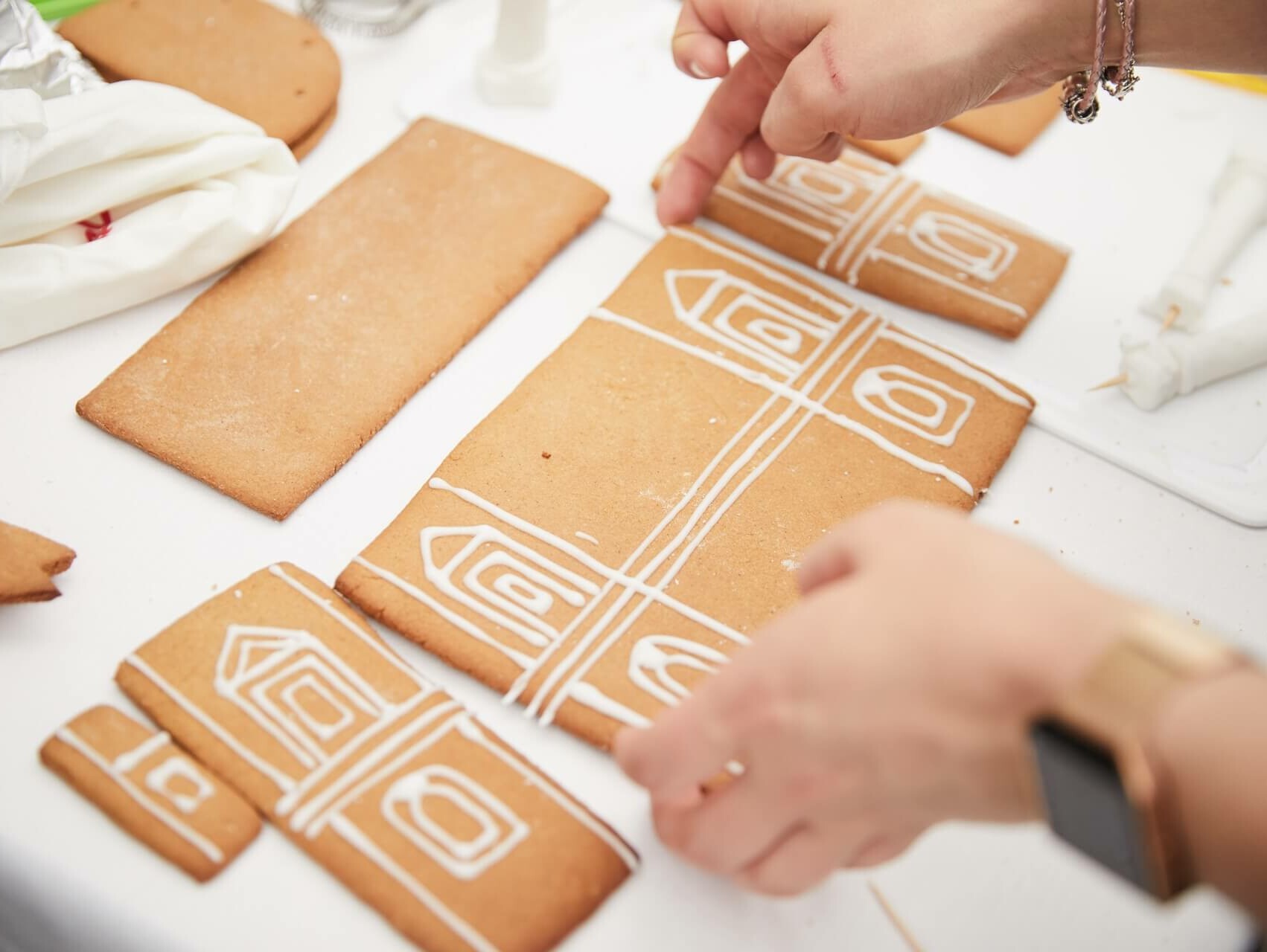 Great Architectural Bake Off 2017: St. Paul's Cakethedral – Squire & Partners