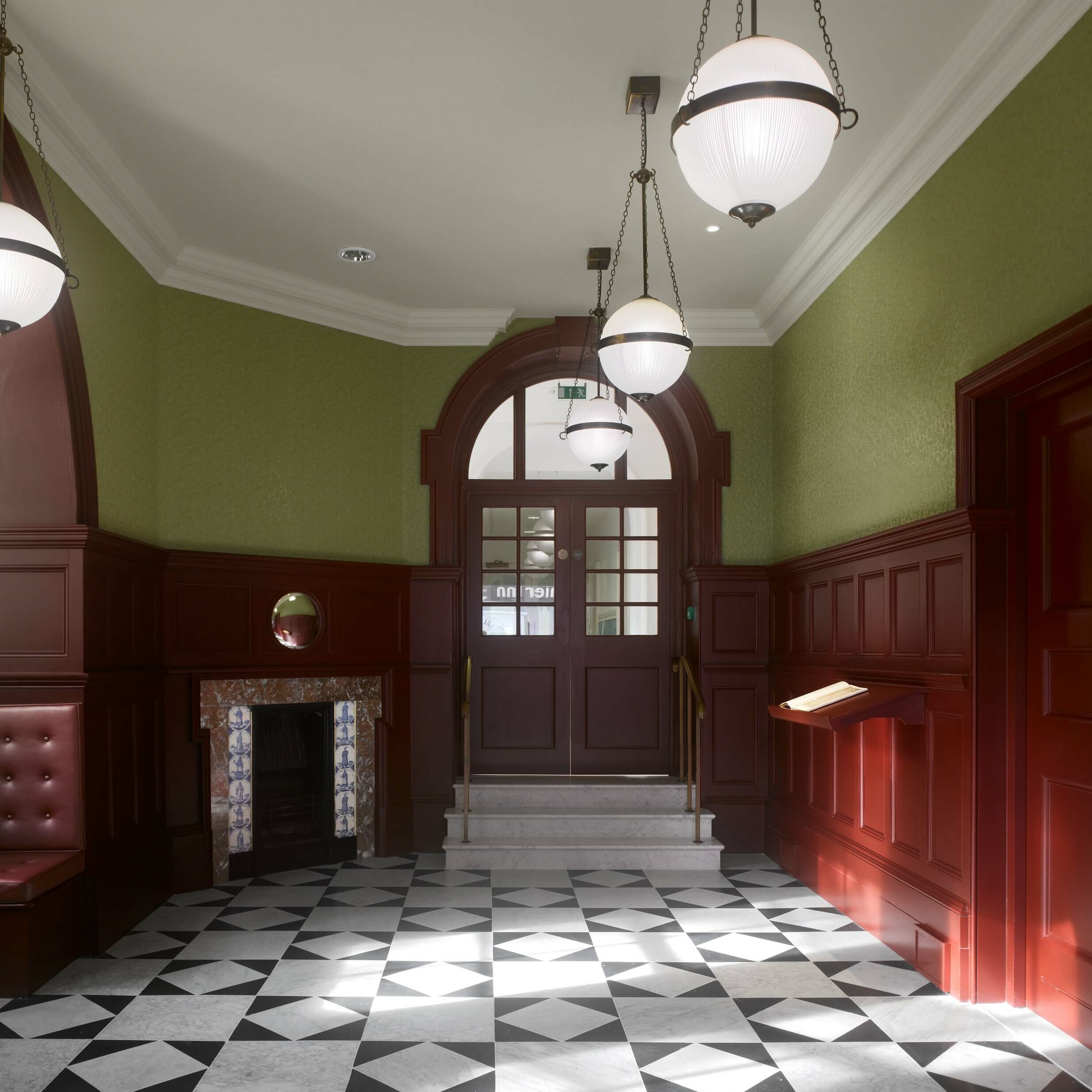 Elizabeth Garrett Anderson Gallery – Squire & Partners