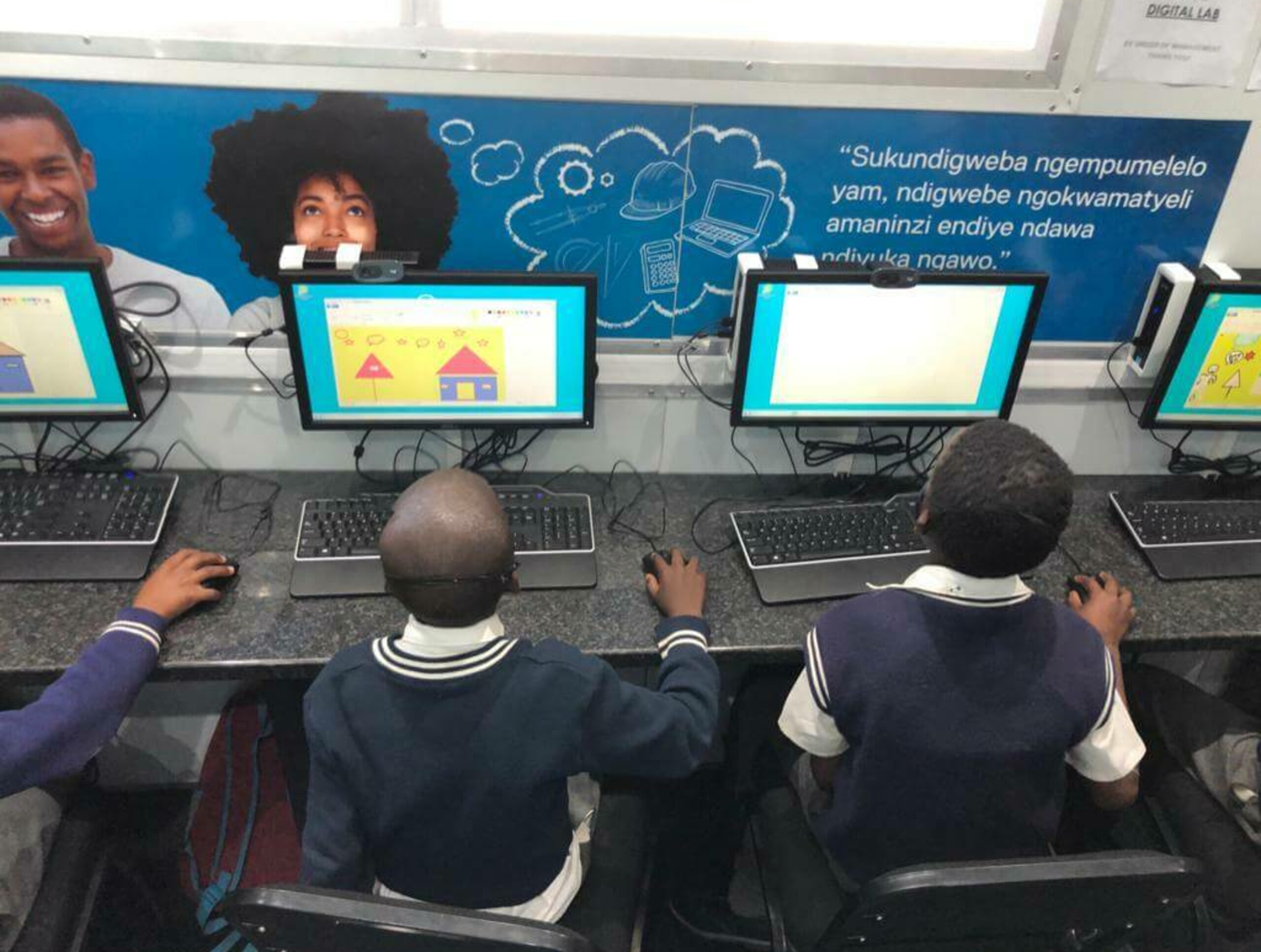 Solar Community Hub, Africa – Squire & Partners