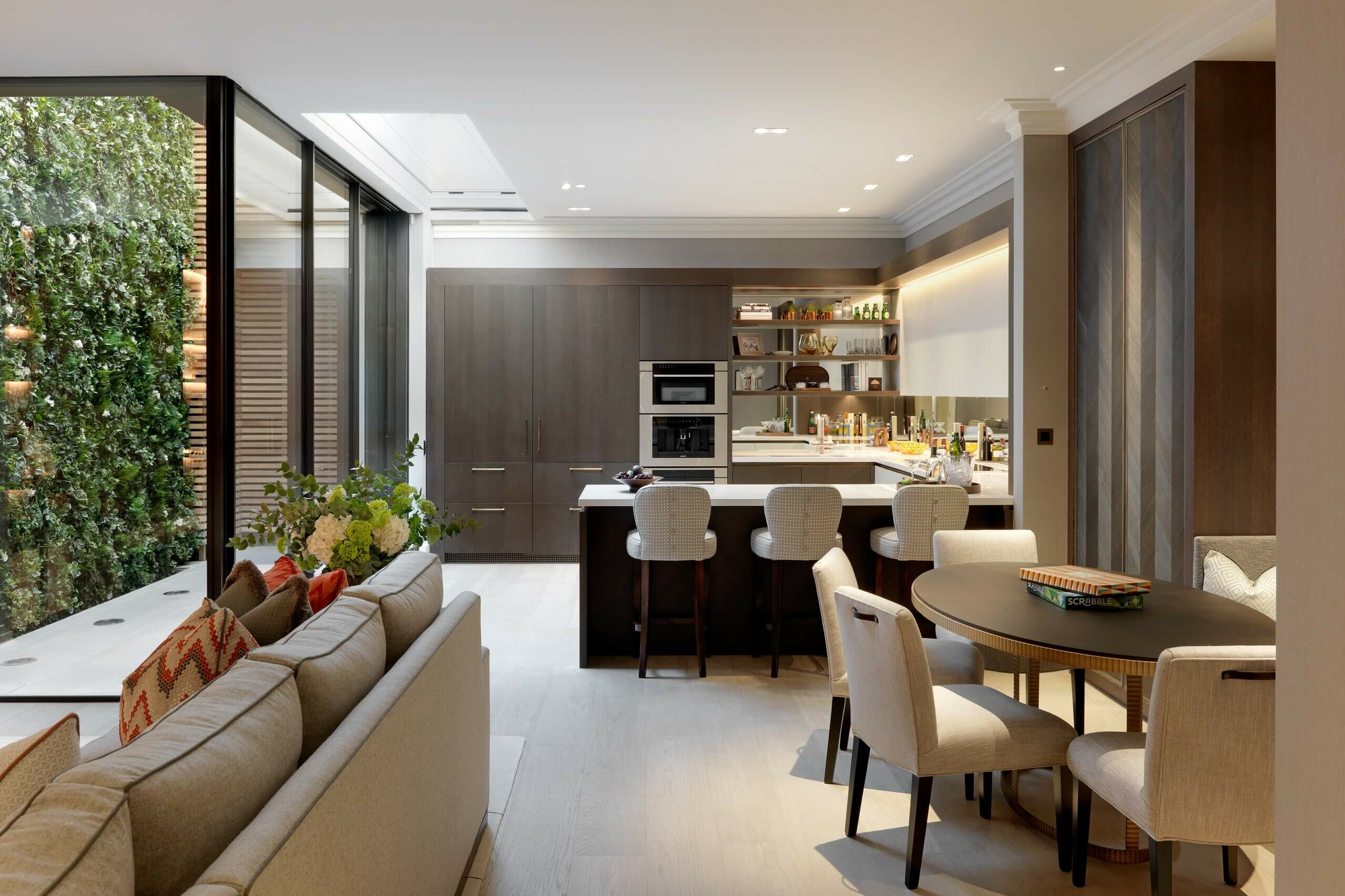 Knighton Place, Yeomans Row – Squire & Partners