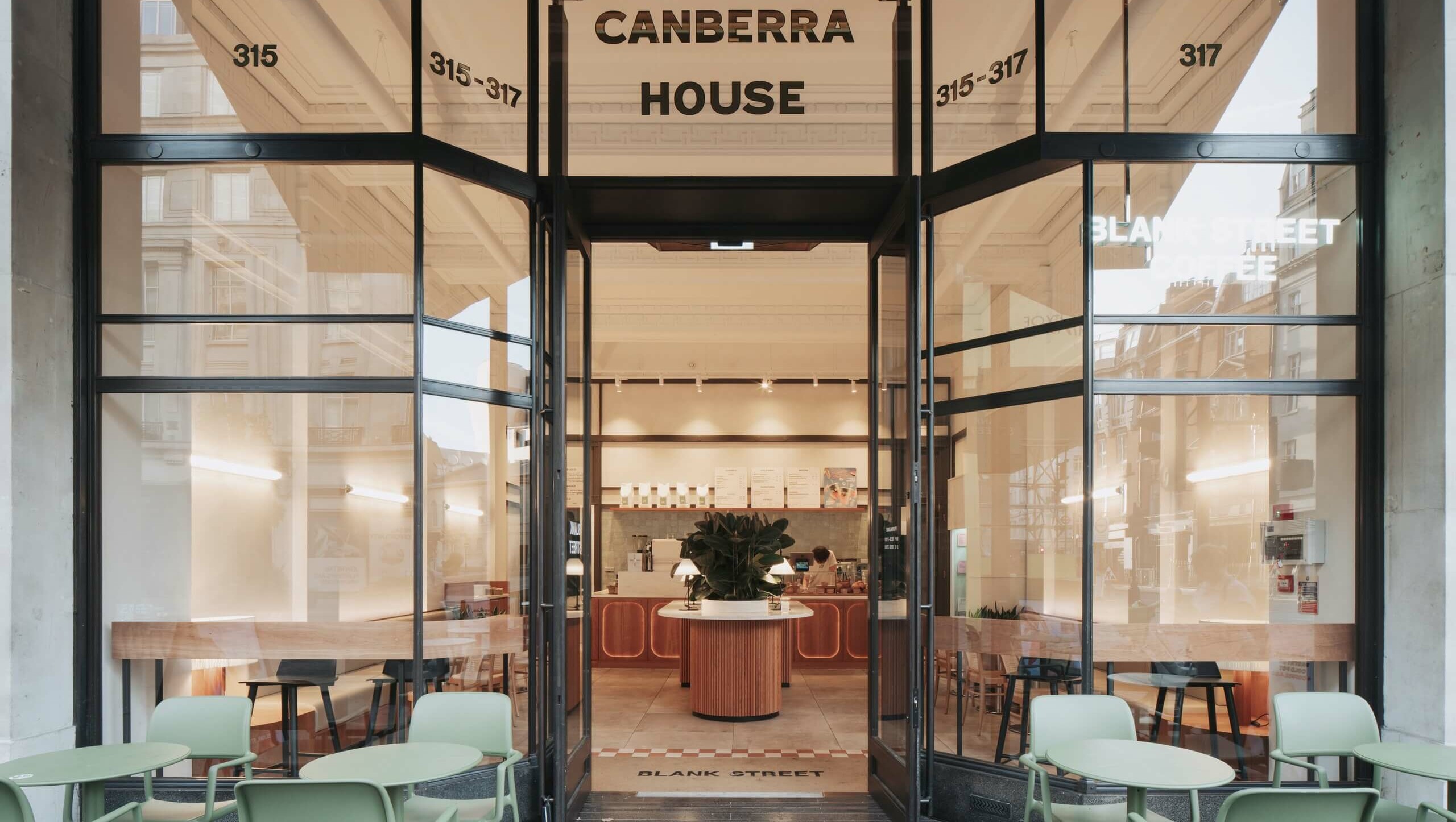 Cavendish Kiosks – Squire & Partners